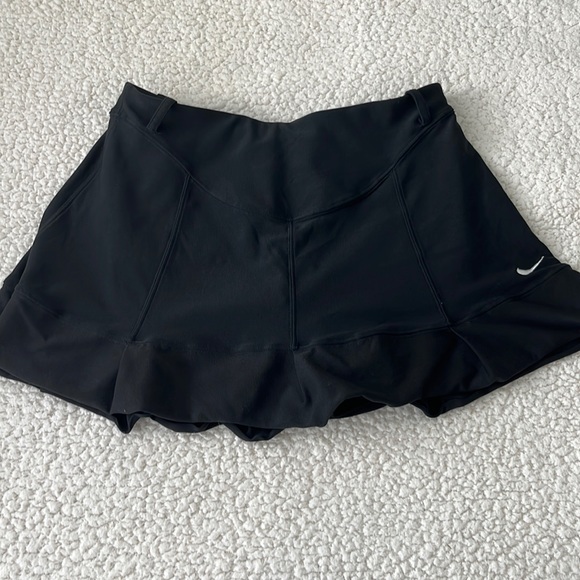 Nike Pants - Nike skort with belt loops
